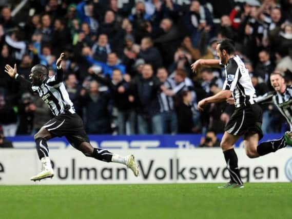 Cheick Tiote scores his equaliser against Arsenal.