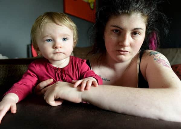 Tyla Mackie (19) with her daughter Isabella Jordan (11mth).