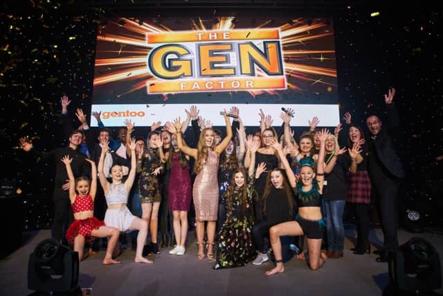 All of the finalists with Gentoo staff
