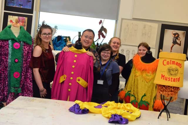 Empire panto Philip Meek who plays Dame Trott visits Sunderland College  arts students