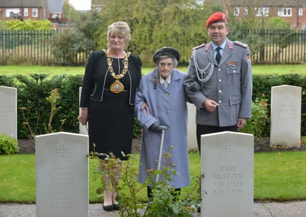 Mrs Mary Reid with Colonel JÃ¶rg RÃ¼tten and Mayor of Sunderland Coun Doris Macknight