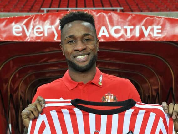 Kazenga LuaLua has signed a deal until the end of the season.
