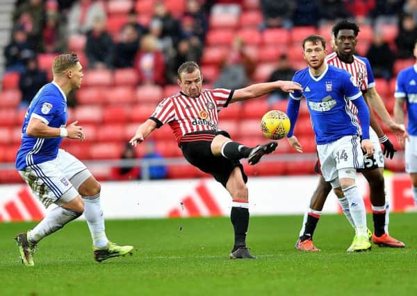 Lee Cattermole in action during Saturday's clash with Ipswich Town.