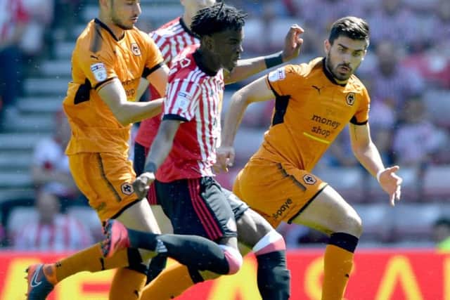 Ovie Ejaria in action for Sunderland against Wolves. Pictures by Frank Reid.