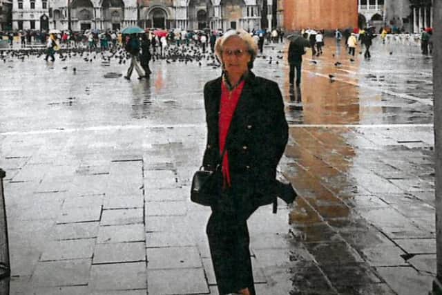 Jean Davis died from mesothelioma, an asbestos-related disease.