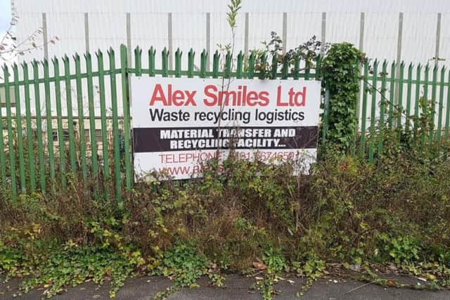 The Alex Smiles site.