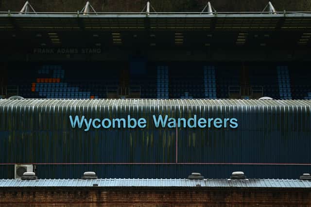 Wycombe win: 60.7%. Draw: 21.2%. Gillingham win: 18.1%